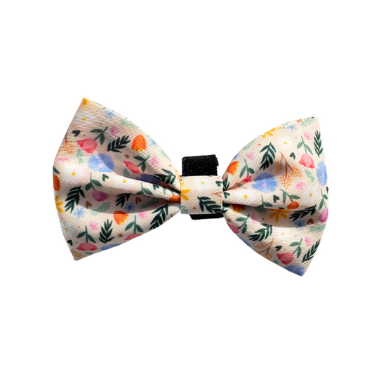 🎀 Blooming Blossom Bow Tie – Dressed to Impress
