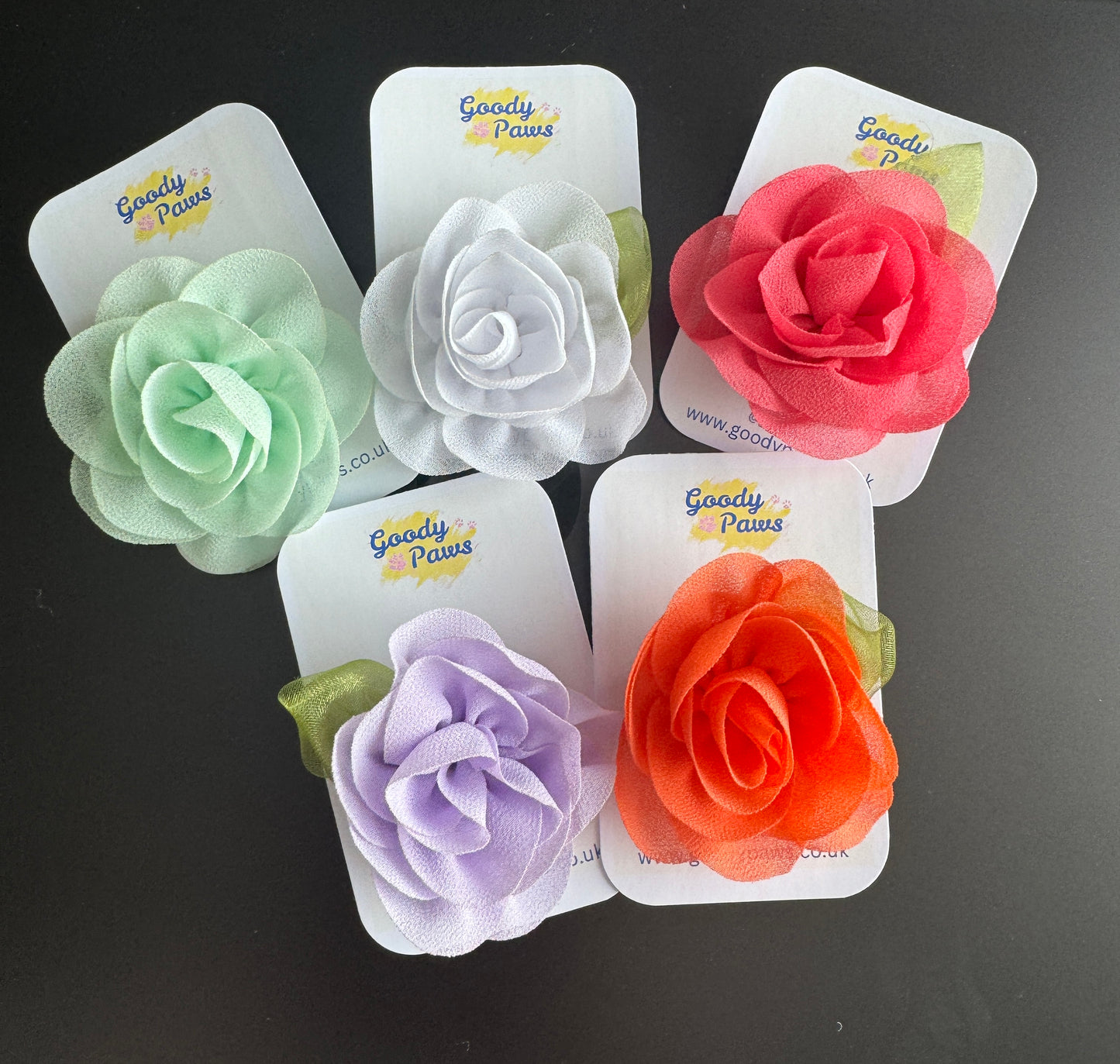 Removable Dog Flower Bows for collars – Elastic Band Fit