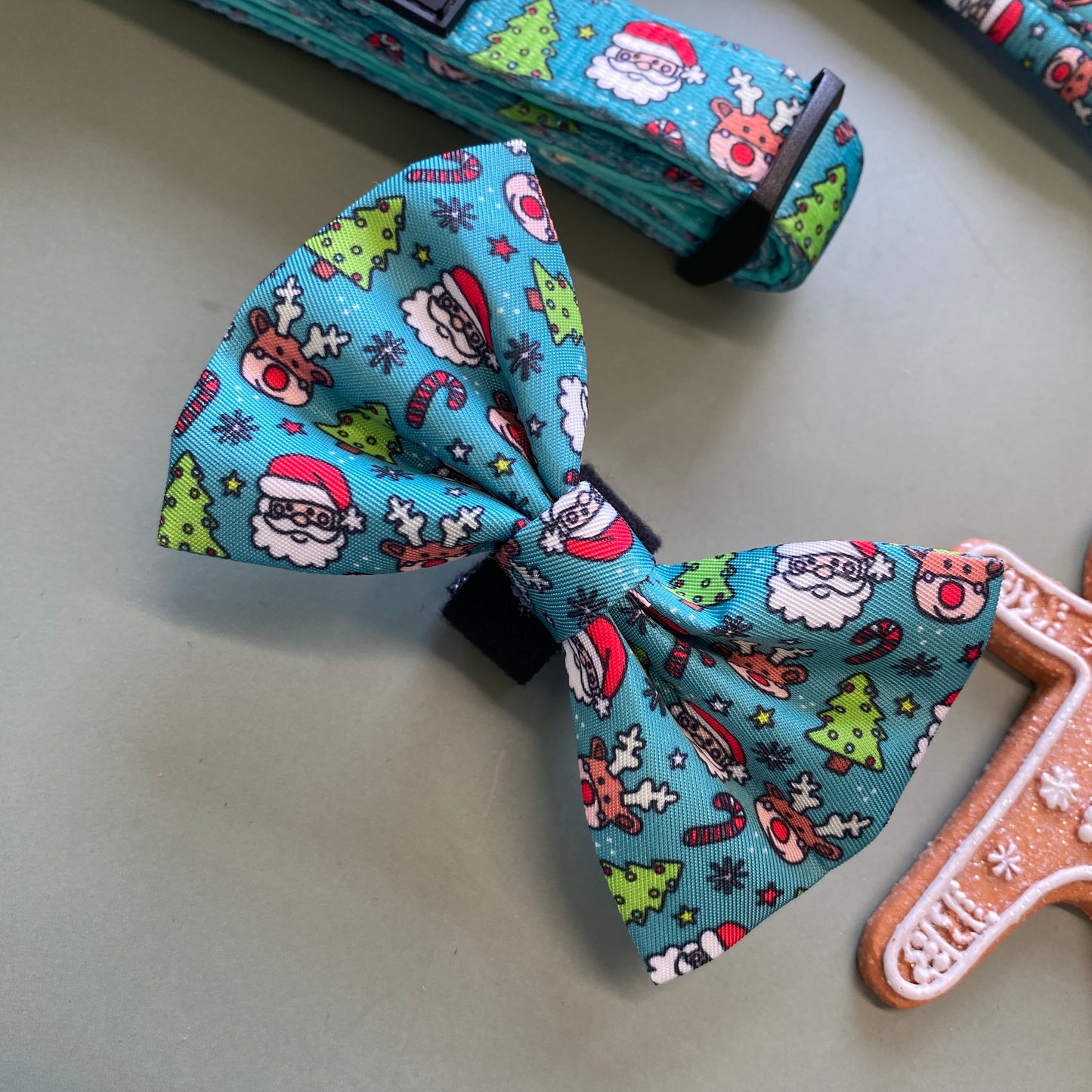 Santa Paws Bow Tie